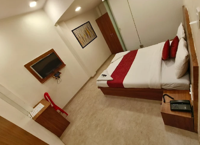 1 x Deluxe room 